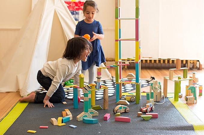 11 Piece Tegu Magnetic Floating Stacker Building Block Set, Big Top