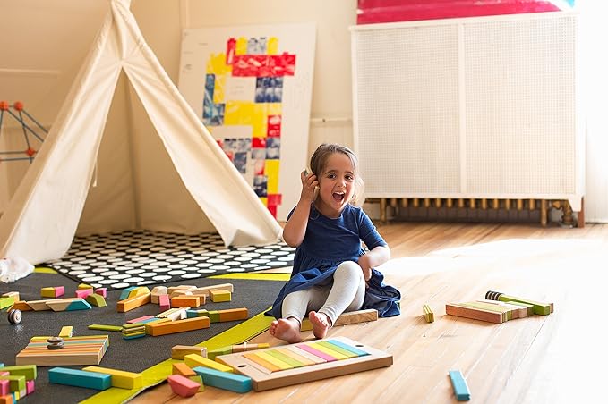 11 Piece Tegu Magnetic Floating Stacker Building Block Set, Big Top