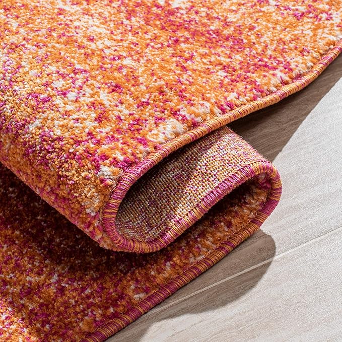SAFAVIEH Evoke Collection Area Rug - 6'7" Square, Ivory & Orange, Modern Abstract Design, Non-Shedding & Easy Care, Ideal for High Traffic Areas in Living Room, Bedroom (EVK272P)