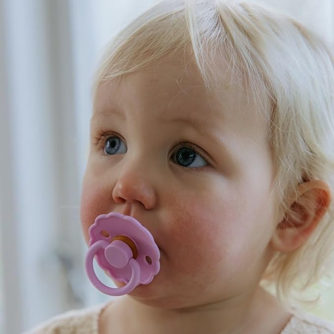FRIGG Natural Rubber Baby Pacifier 4-Pack Rosy Romance | Made in Denmark | BPA-Free (0-6 Months)