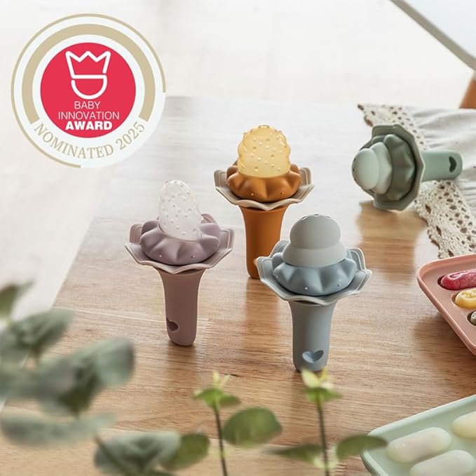Moonkie Baby Fruit Feeder with Freezer Tray, BPA Free Silicone Food Feeder for Infant Self Feeding, Breastmilk Popsicle Molds, Mesh Feeder with Two Pouches, Baby Shower Gifts 4 Months+, 1 Pack