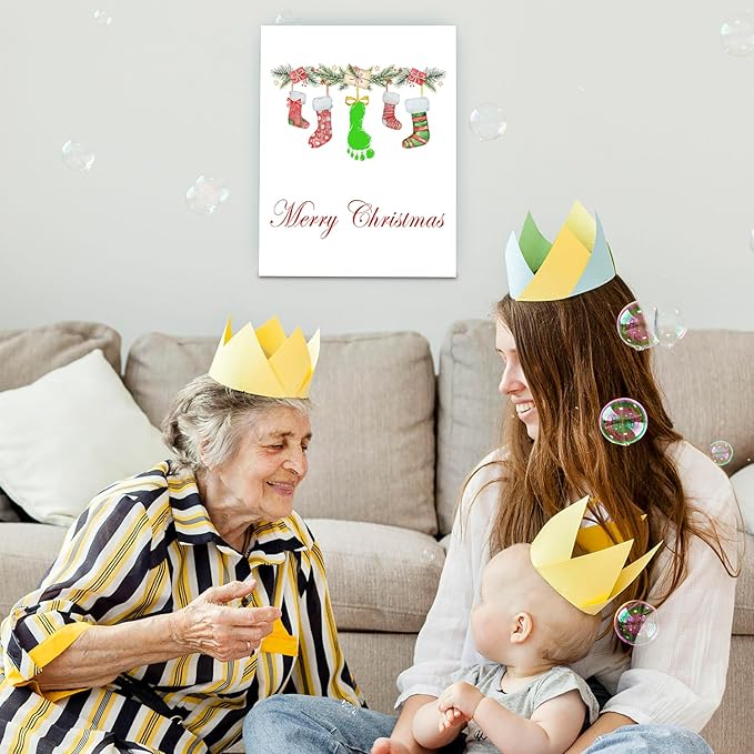 Handprint Keepsake DIY Kit, Baby's First Christmas Keepsake, Stocking Winter Decoration, Family Footprint Art for Kids, 7.8x9.8 Inch Canvas, Suitable For Desktop Wall Ornaments