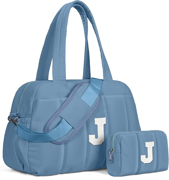 Birthday Present-Initial Duffle Bag, Yoga Bags for Women，Overnight Bag with Wet Pocket，Lightweight Work Bags Personalized Gym Tote with Makeup Pouch