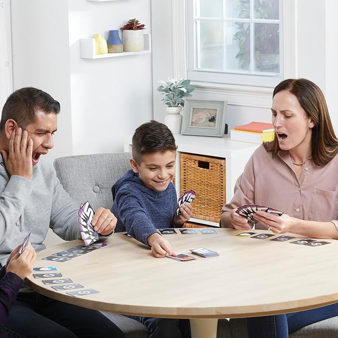 Hasbro Gaming 5 Alive Card Game, Fast-Paced Game for Kids and Families, Easy to Learn, 2 to 6 Players, Fun Summer Activities, Vacation Travel Essentials, Ages 8+