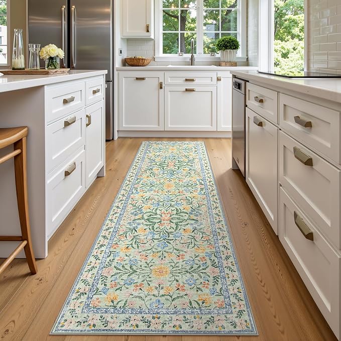 Wonnitar Washable Runners for Hallways, 2'6''x8' Floral Green Runner Rug for Kitchen Bathroom, Boho 8ft Non Silp Extra Long Rugs for Entryway Bedroom Laundry