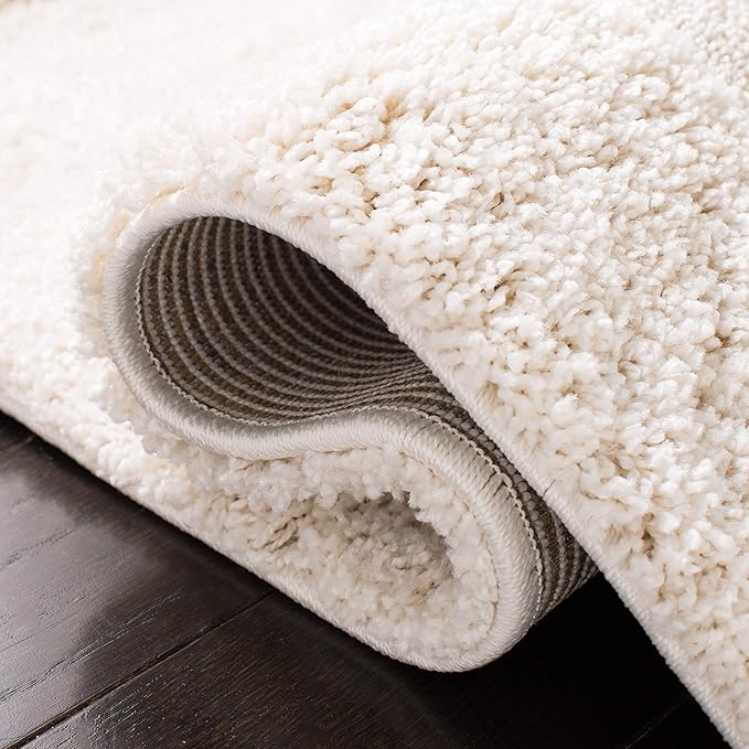 SAFAVIEH Florida Shag Collection Runner Rug - 2'3" x 9', Creme & Creme, Border Design, Non-Shedding & Easy Care, 1.2-inch Thick Ideal for High Traffic Areas in Living Room, Bedroom (SG454-1111)